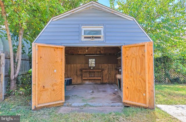 23 TERRACE RD, Essex, MD 21221