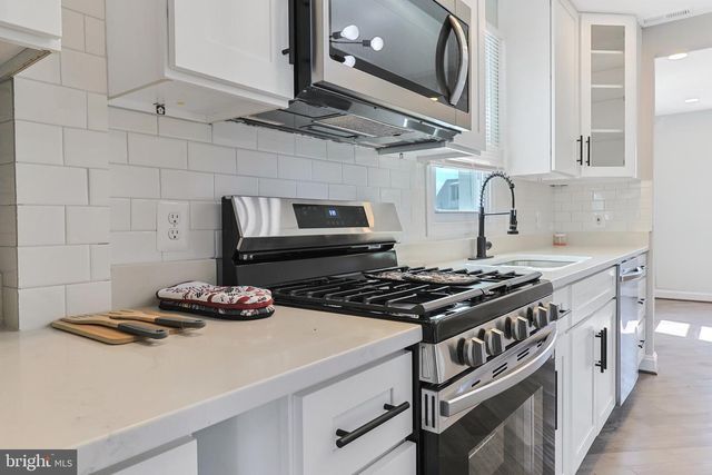 23 TERRACE RD, Essex, MD 21221