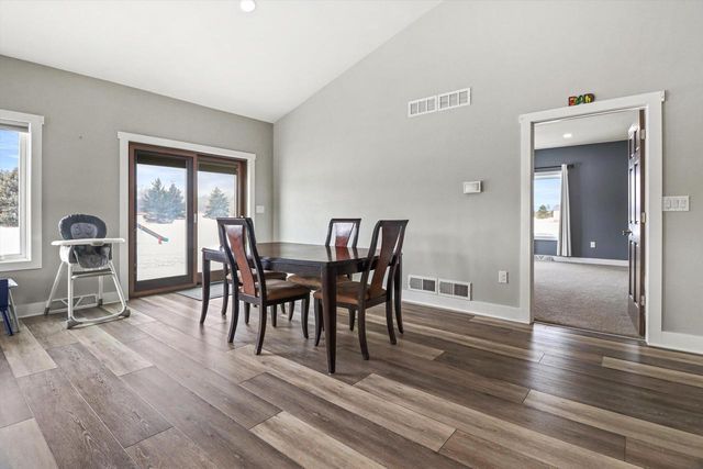 W399S10935 Connor DRIVE, Eagle, WI 53119