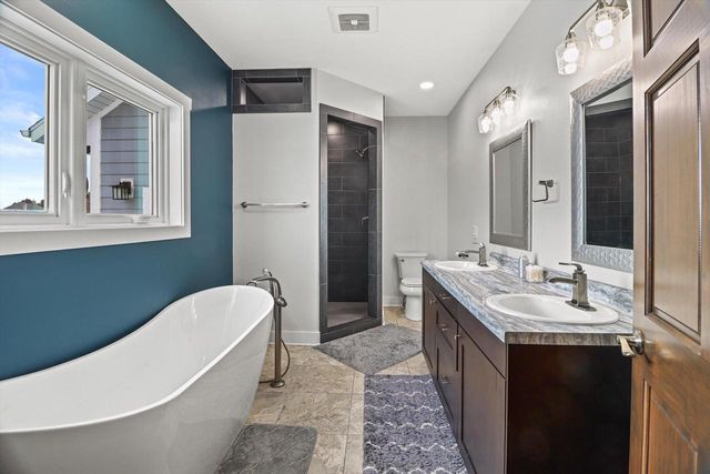 W399S10935 Connor DRIVE, Eagle, WI 53119