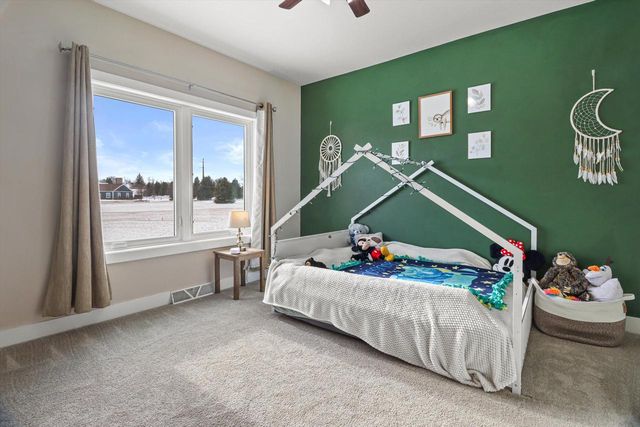 W399S10935 Connor DRIVE, Eagle, WI 53119