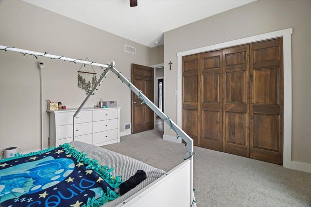 W399S10935 Connor DRIVE, Eagle, WI 53119