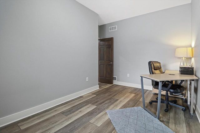 W399S10935 Connor DRIVE, Eagle, WI 53119