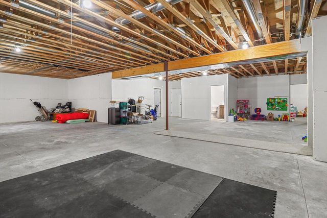 W399S10935 Connor DRIVE, Eagle, WI 53119