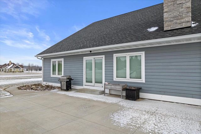 W399S10935 Connor DRIVE, Eagle, WI 53119