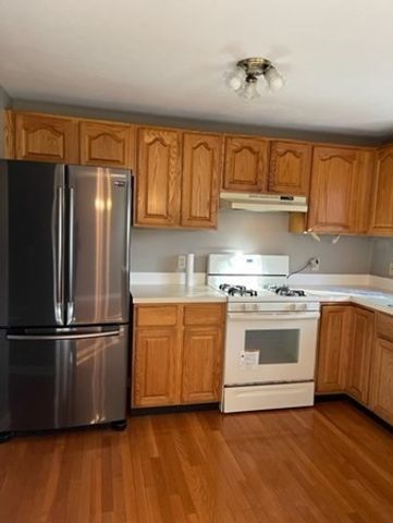 55 Littleton Rd 15B, Ayer, MA 01432