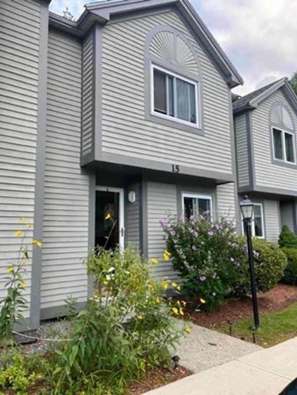55 Littleton Rd 15B, Ayer, MA 01432