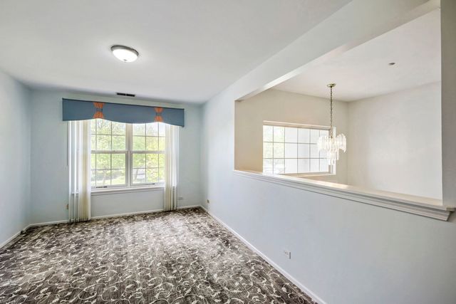 1619 Camberley Court 2, Bartlett, IL 60103