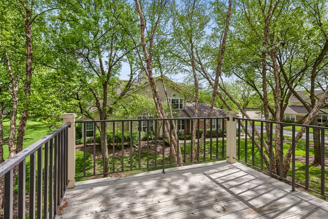 1619 Camberley Court 2, Bartlett, IL 60103