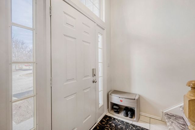 1619 Camberley Court 2, Bartlett, IL 60103