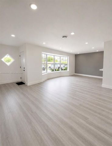 3540 NW 38th Terrace, Lauderdale Lakes, FL 33309