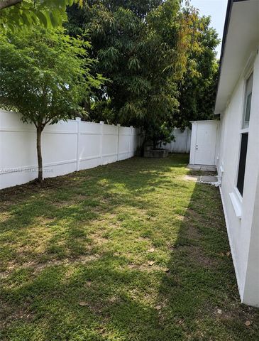 3540 NW 38th Terrace, Lauderdale Lakes, FL 33309
