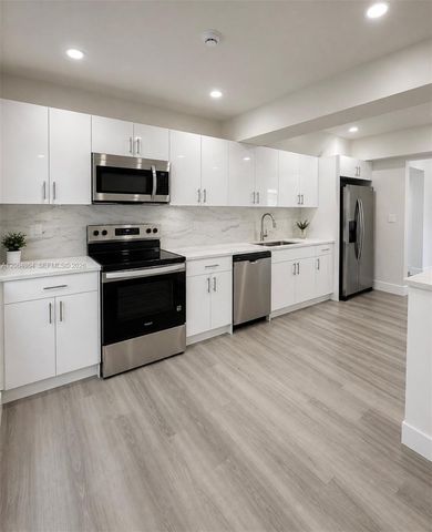 3540 NW 38th Terrace, Lauderdale Lakes, FL 33309