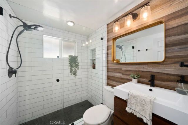 2273 Columbia Drive, Costa Mesa, CA 92626
