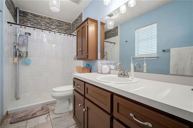 13045 Oak Forge Drive, Mobile, AL 36608