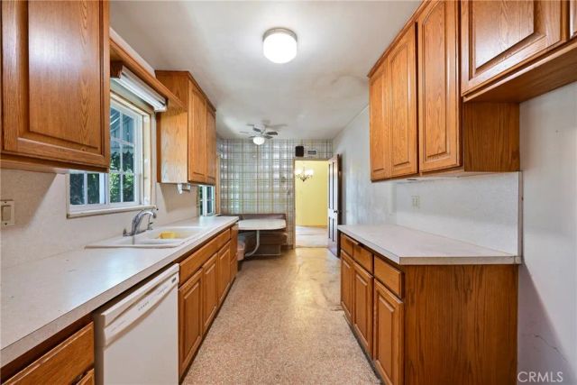 9326 Farm, Downey, CA 90241