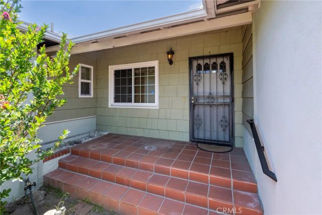 9326 Farm, Downey, CA 90241