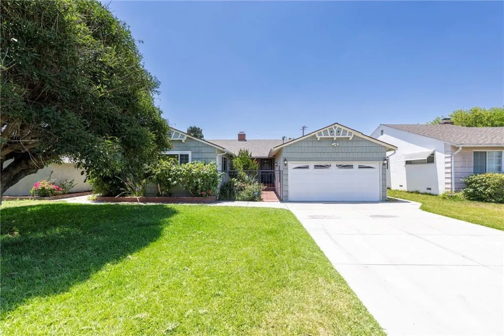 9326 Farm, Downey, CA 90241