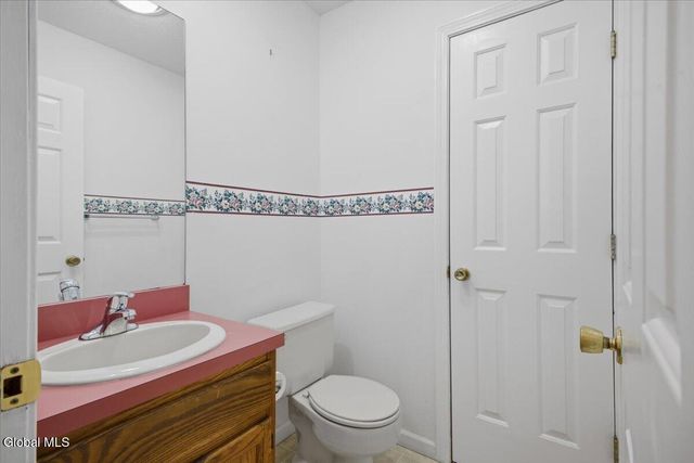 35 Walker Lane, Queensbury, NY 12804
