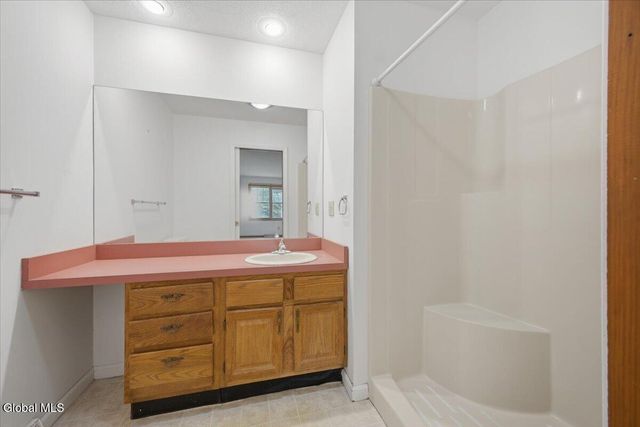 35 Walker Lane, Queensbury, NY 12804