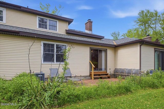 35 Walker Lane, Queensbury, NY 12804