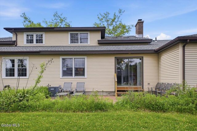 35 Walker Lane, Queensbury, NY 12804