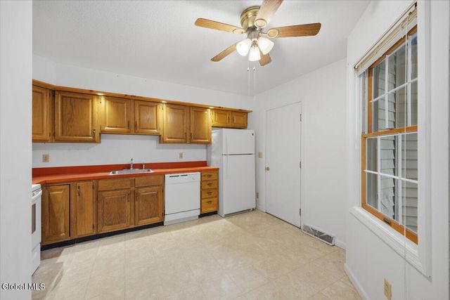 35 Walker Lane, Queensbury, NY 12804