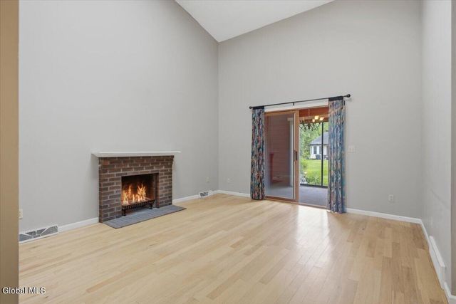 35 Walker Lane, Queensbury, NY 12804