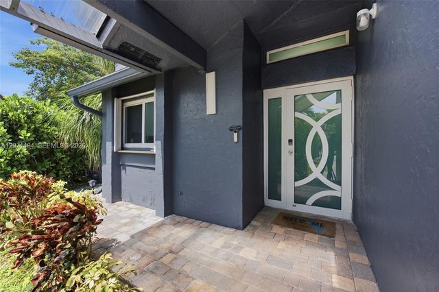 3913 NW 72nd Lane, Coral Springs, FL 33065