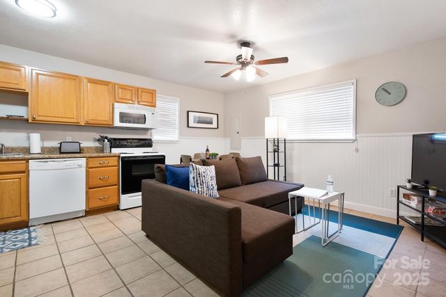 94 Church Road, Fairview, NC 28730