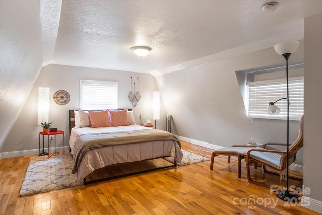 94 Church Road, Fairview, NC 28730