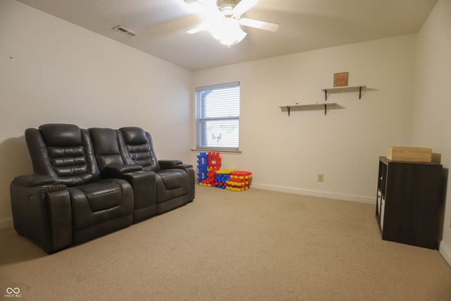 8240 Gathering Circle, Indianapolis, IN 46259