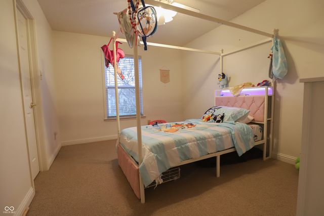 8240 Gathering Circle, Indianapolis, IN 46259