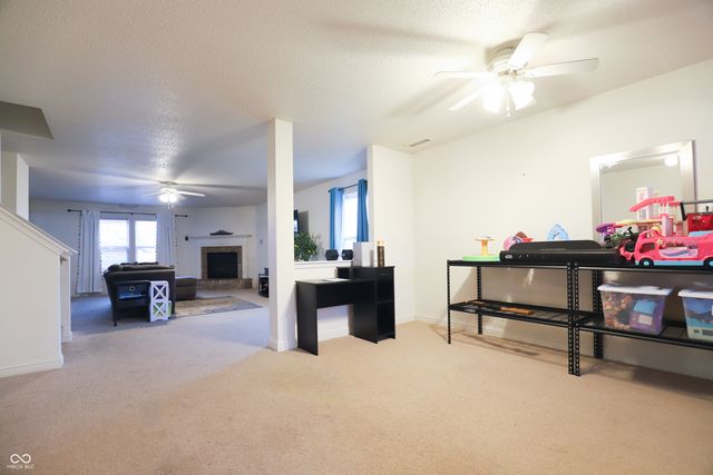 8240 Gathering Circle, Indianapolis, IN 46259