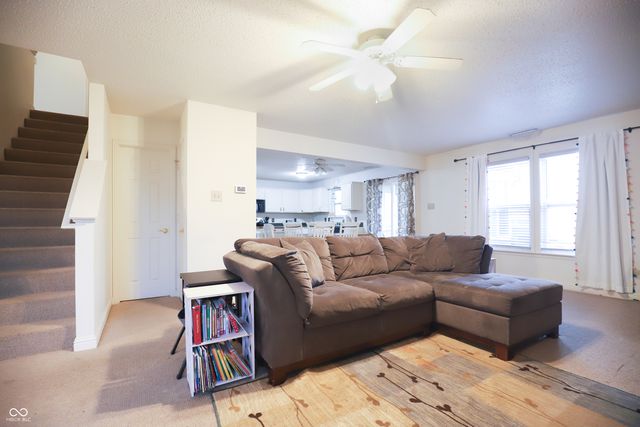 8240 Gathering Circle, Indianapolis, IN 46259