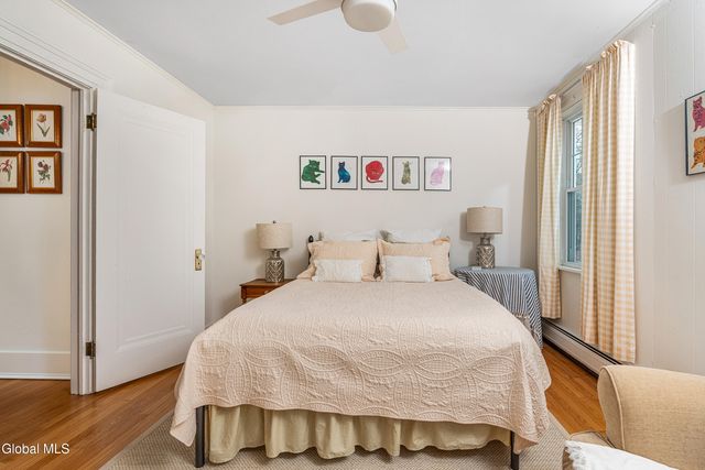 1497 Regent Street, Niskayuna, NY 12309