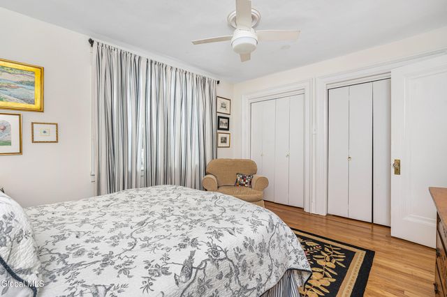 1497 Regent Street, Niskayuna, NY 12309