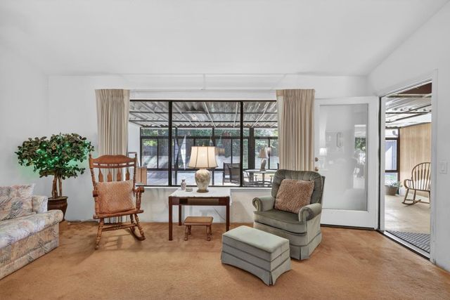 1703 Moraga Way, Roseville, CA 95661