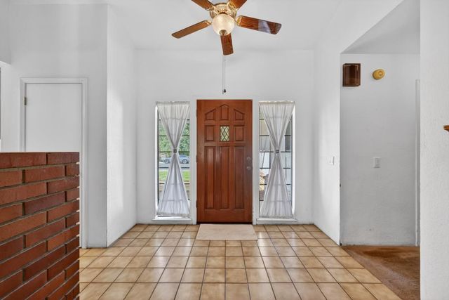 1703 Moraga Way, Roseville, CA 95661