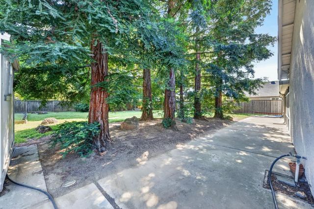 1703 Moraga Way, Roseville, CA 95661