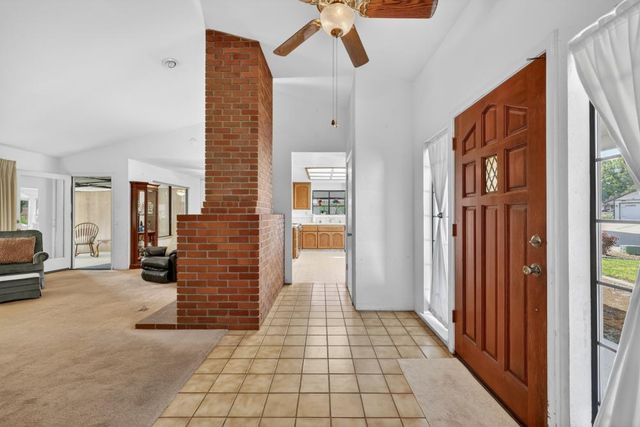 1703 Moraga Way, Roseville, CA 95661