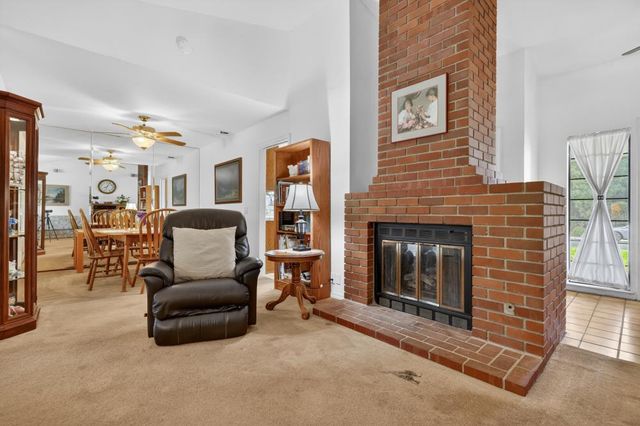 1703 Moraga Way, Roseville, CA 95661