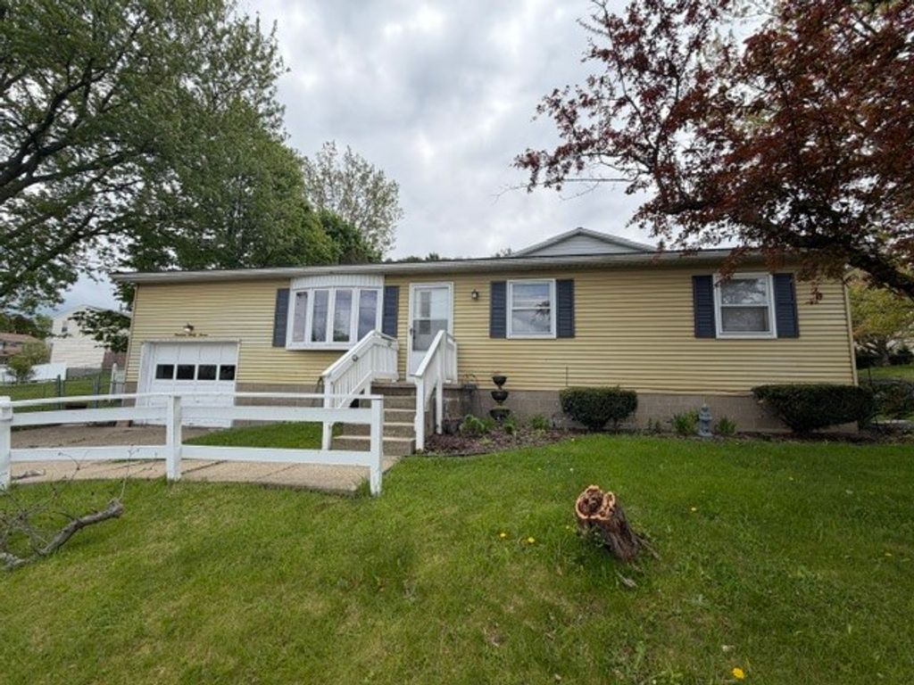 1937 E 42ND Street, Erie, PA 16510