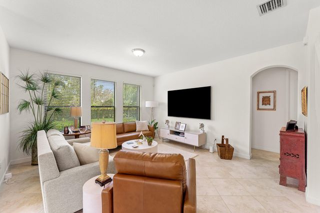 8910 Sea Chase Drive, Lake Worth, FL 33467