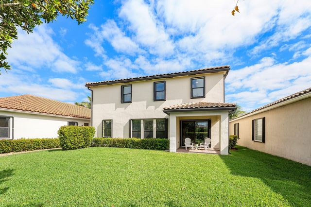 8910 Sea Chase Drive, Lake Worth, FL 33467