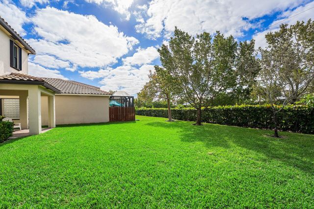 8910 Sea Chase Drive, Lake Worth, FL 33467