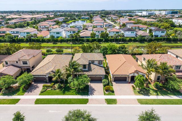 8910 Sea Chase Drive, Lake Worth, FL 33467