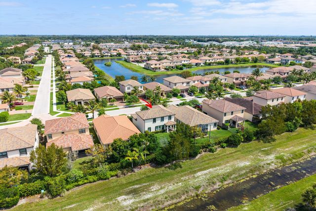 8910 Sea Chase Drive, Lake Worth, FL 33467