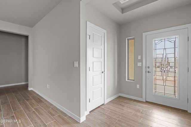 348 San Jose, Socorro, TX 79927