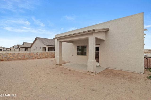 348 San Jose, Socorro, TX 79927